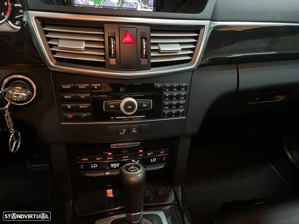 Mercedes-Benz E 250 CDi Avantgarde BlueEfficiency Auto. - 13