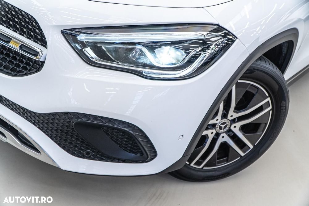 Mercedes-Benz GLA 200 d 4MATIC 8G-DCT Progressive - 35