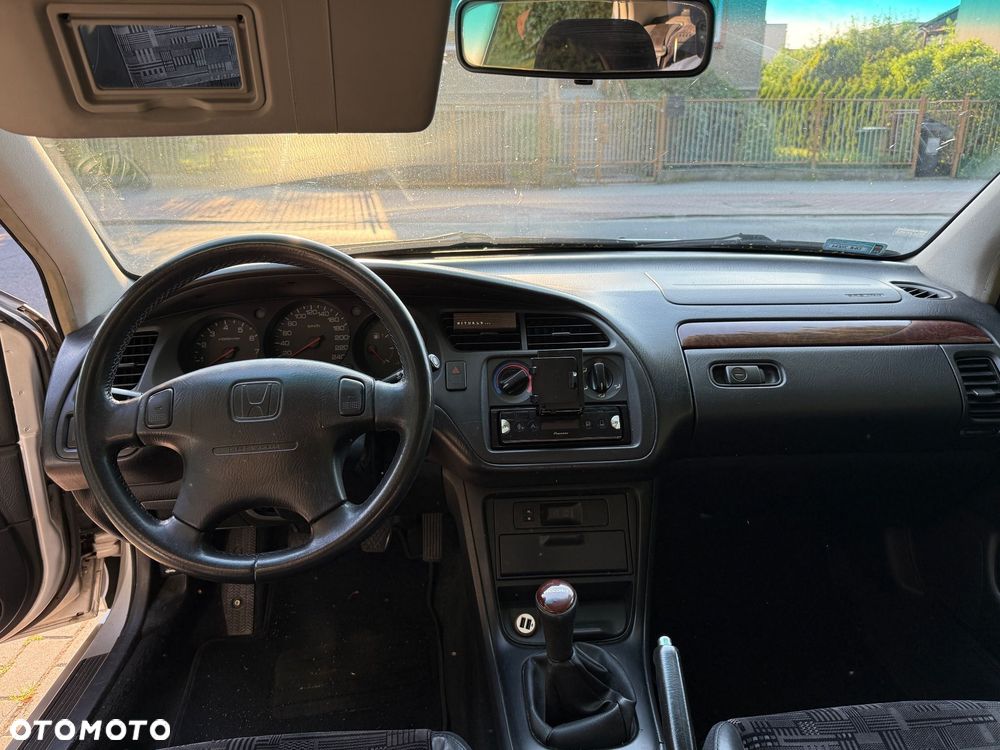 Honda Accord - 8