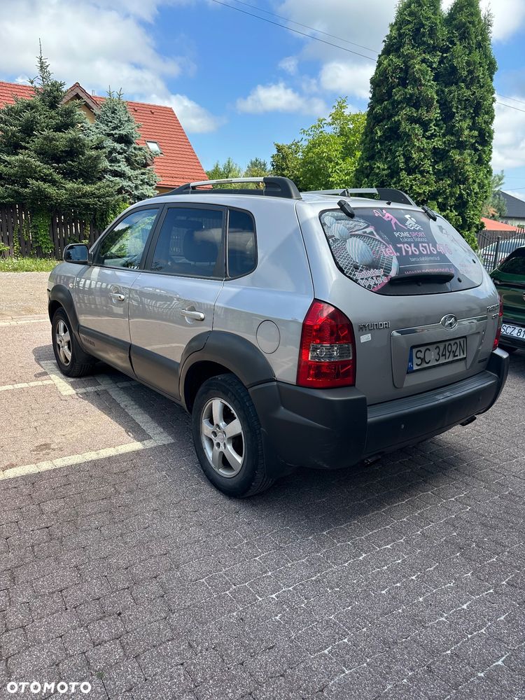 Hyundai Tucson 2.0 CRDi Active - 5
