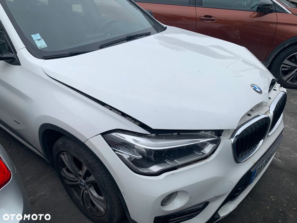 BMW X1 sDrive18d Sport Line - 3