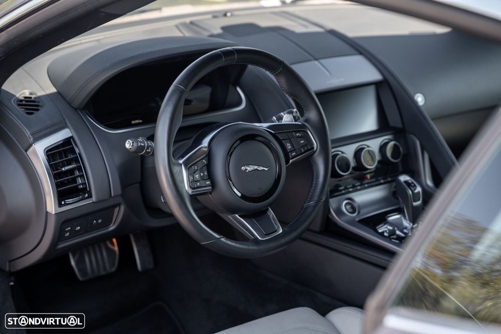 Jaguar F-Type 2.0 i4 - 10