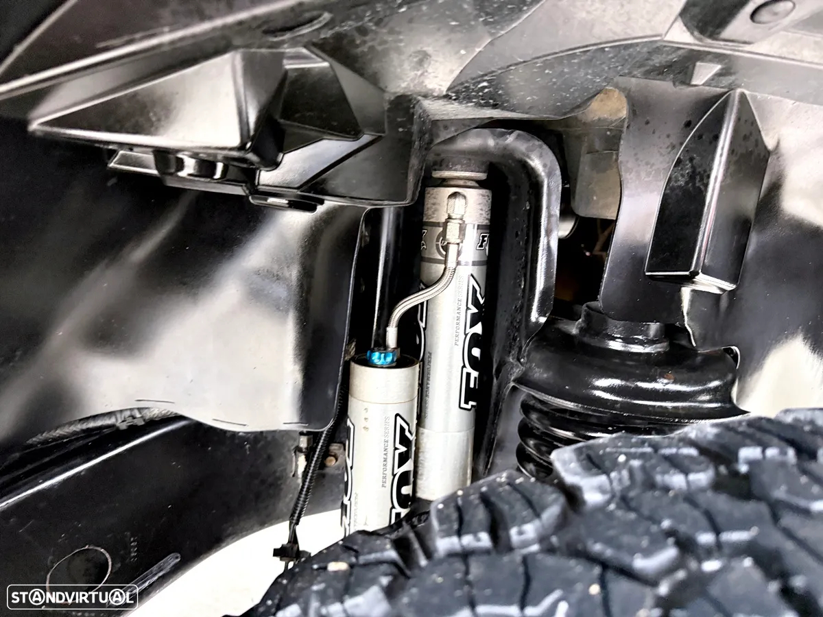 Jeep Wrangler 2.8 CRD ATX Sport - 39