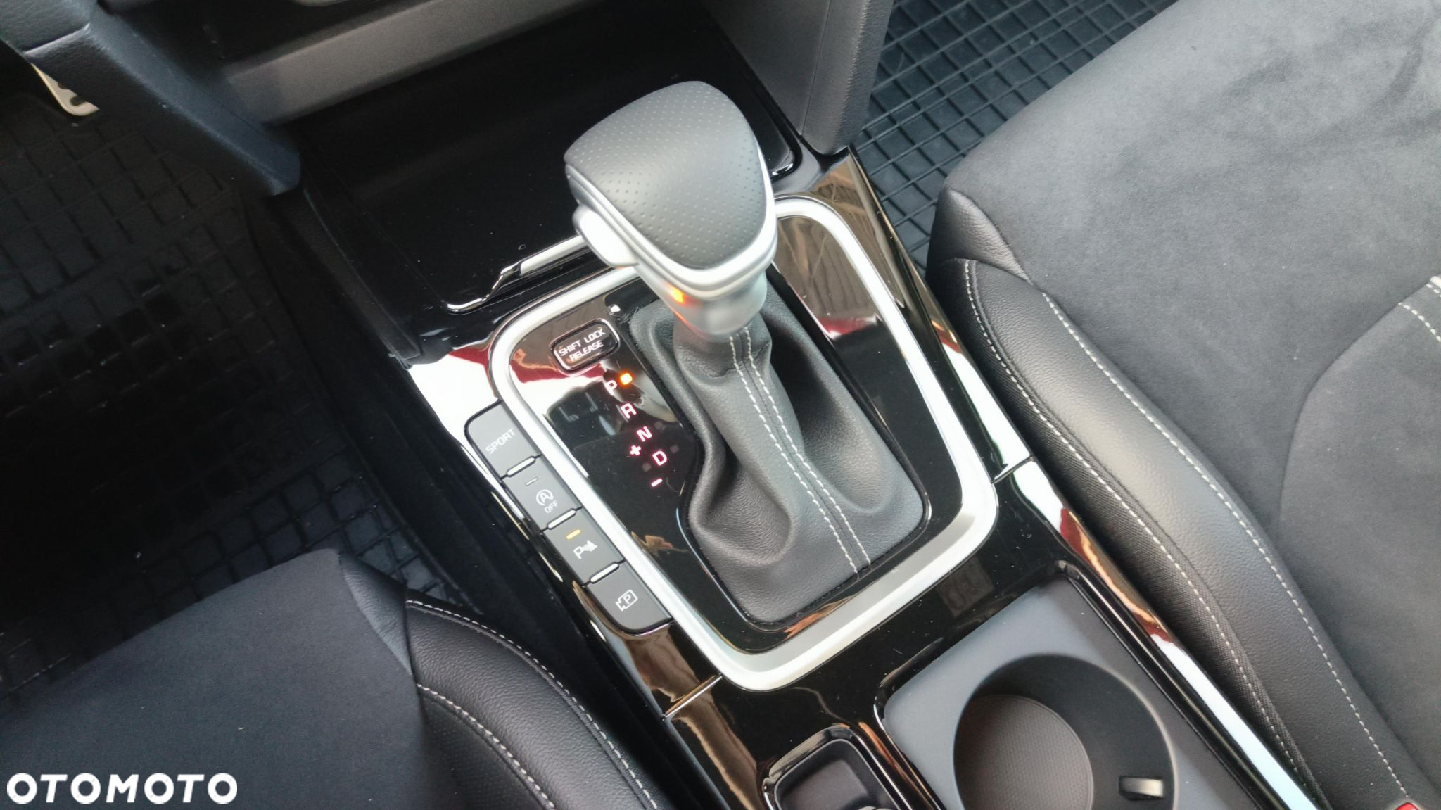 Kia ProCeed 1.5 T-GDI GT Line DCT - 9