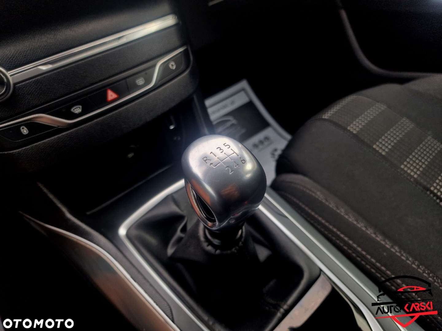 Peugeot 308 - 38