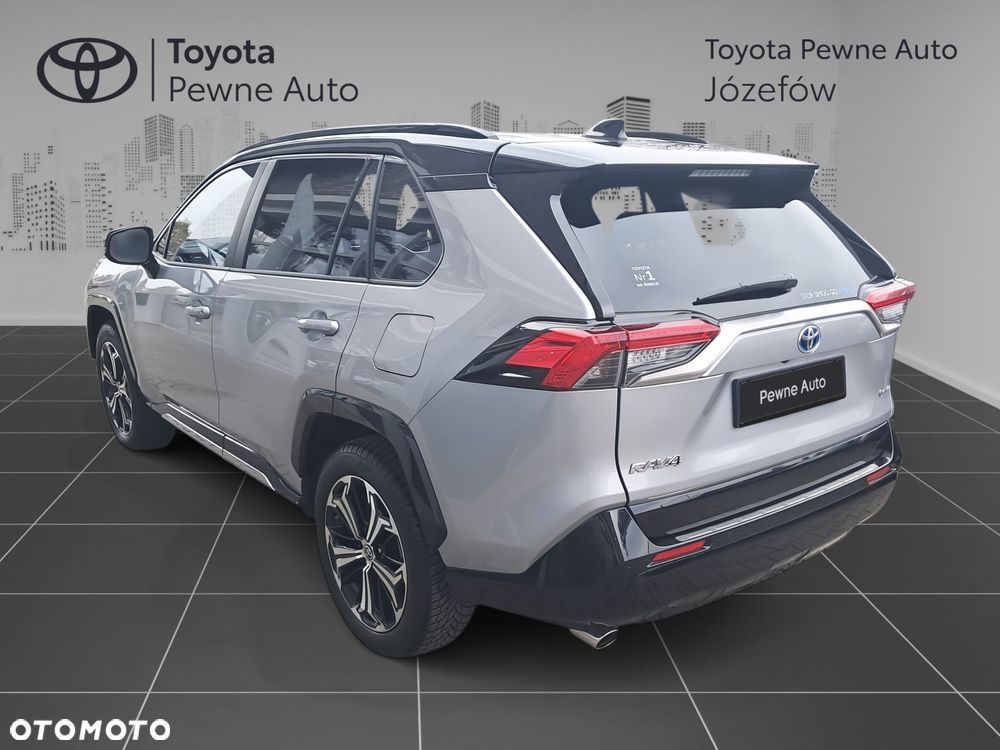 Toyota RAV4 - 3