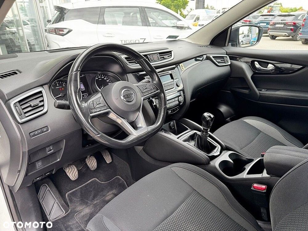 Nissan Qashqai 1.2 DIG-T N-Connecta - 9