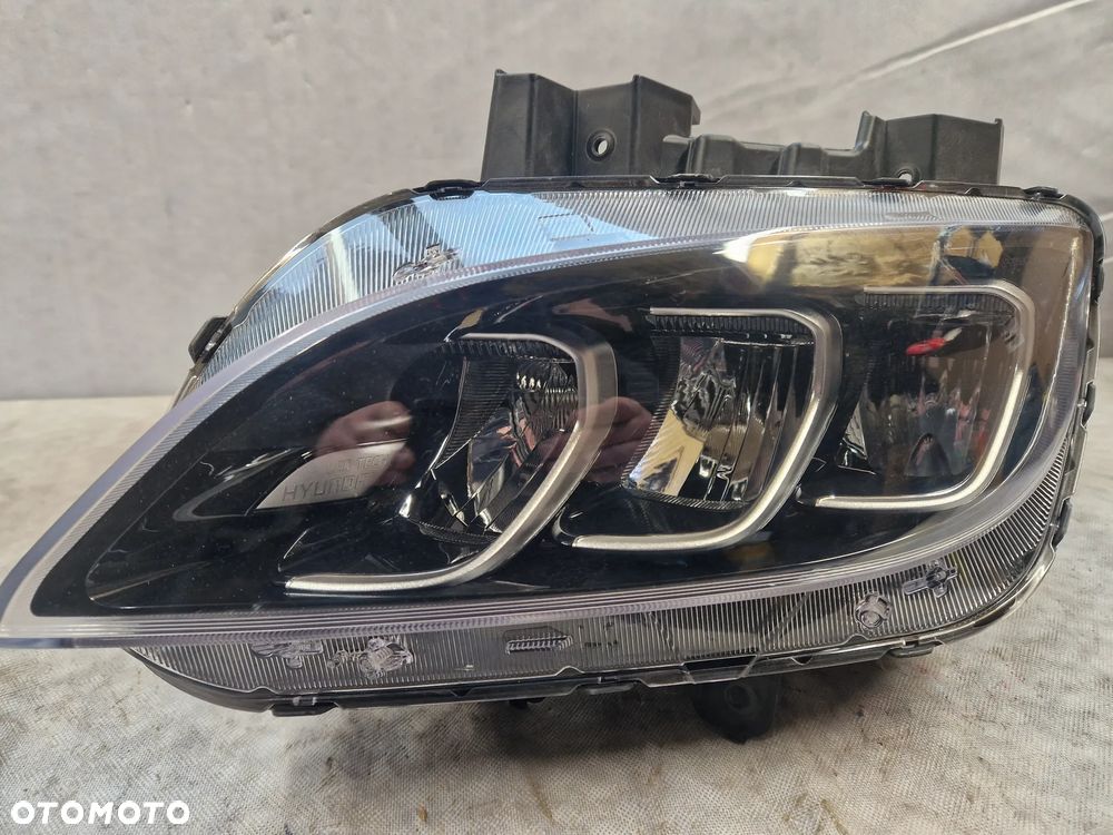 Hyundai Kona Lift Lampa P L FULL LED  92102J9600 - 2