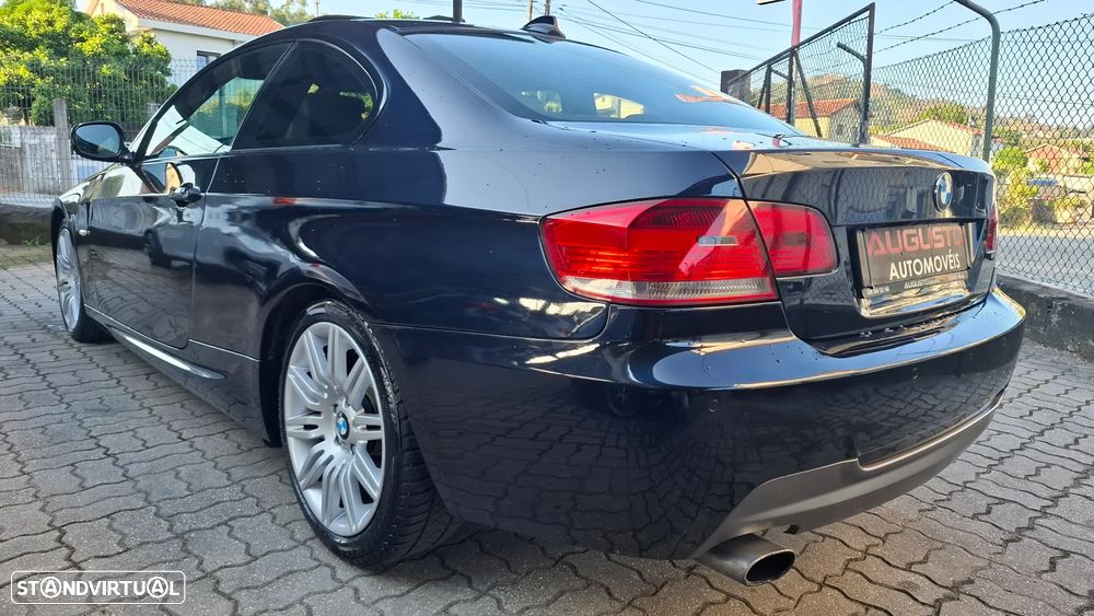 BMW 320 d Coupe - 14