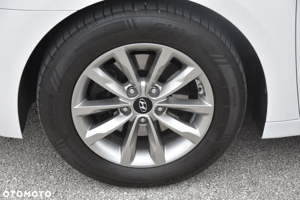 Hyundai i40 1.6 Comfort - 16