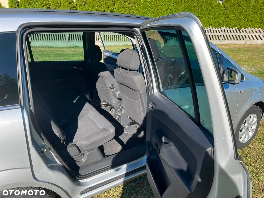Opel Zafira 1.6 Enjoy EU5 - 25