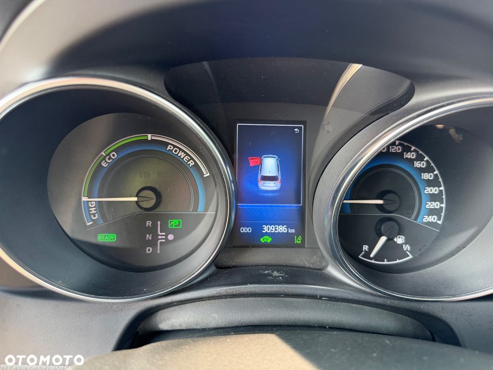 Toyota Auris Hybrid 135 Premium - 14