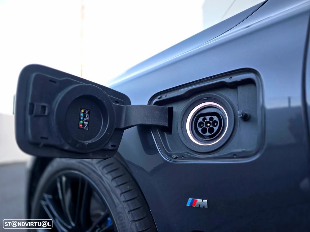 BMW 740 Le xDrive iPerformance Pack M - 7