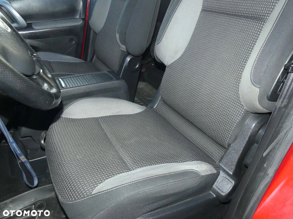 Peugeot Partner 1.6 BlueHDi Outdoor - 21