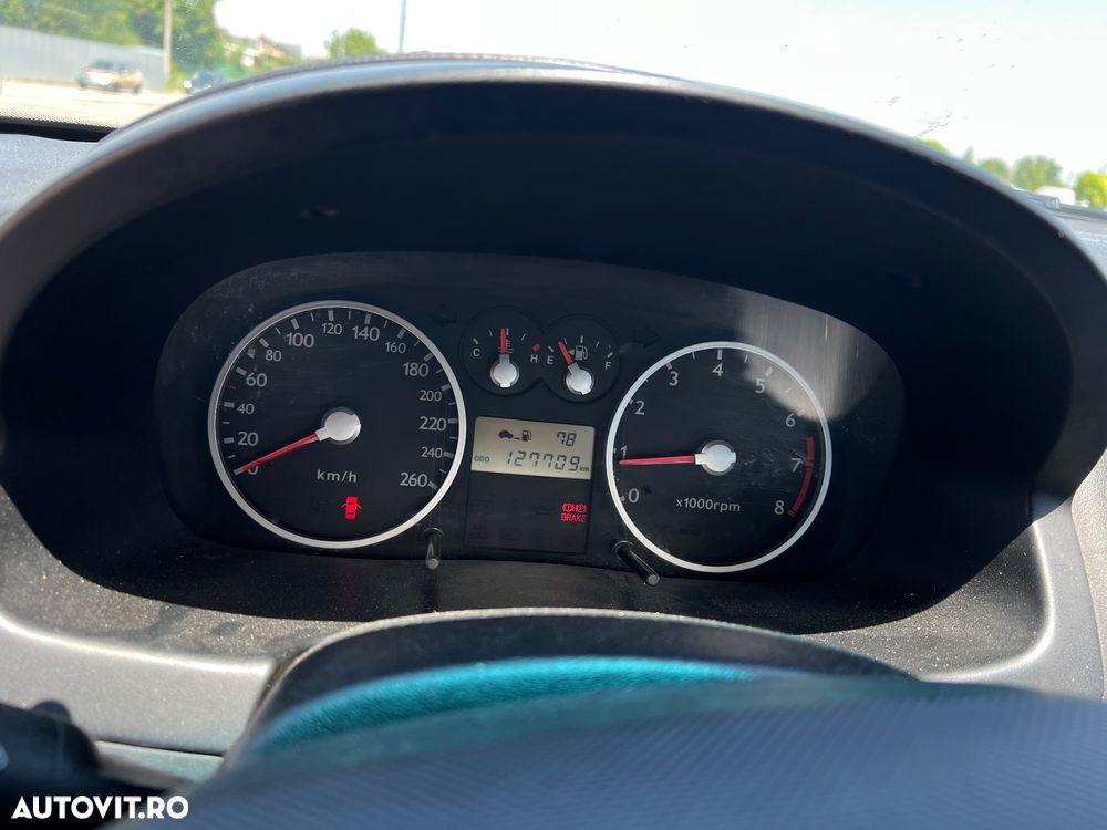 Hyundai Coupe - 8