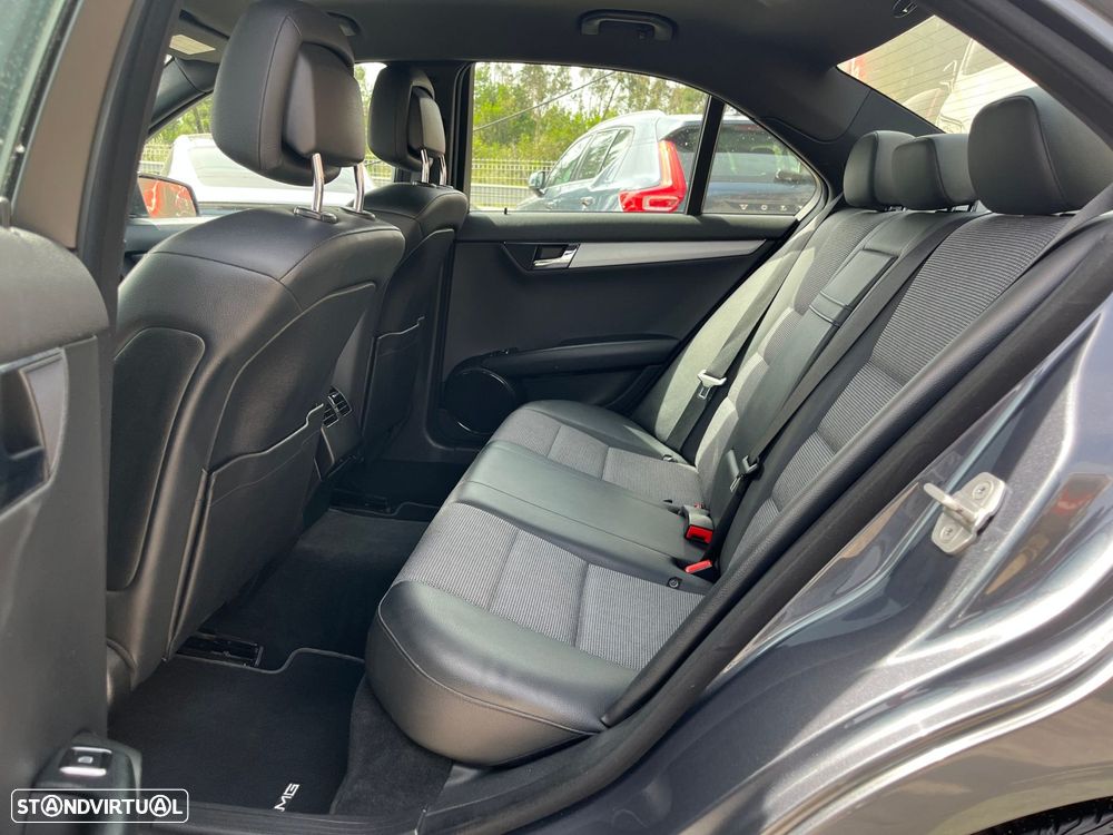 Mercedes-Benz C 250 BlueTEC AMG Line Aut. - 38