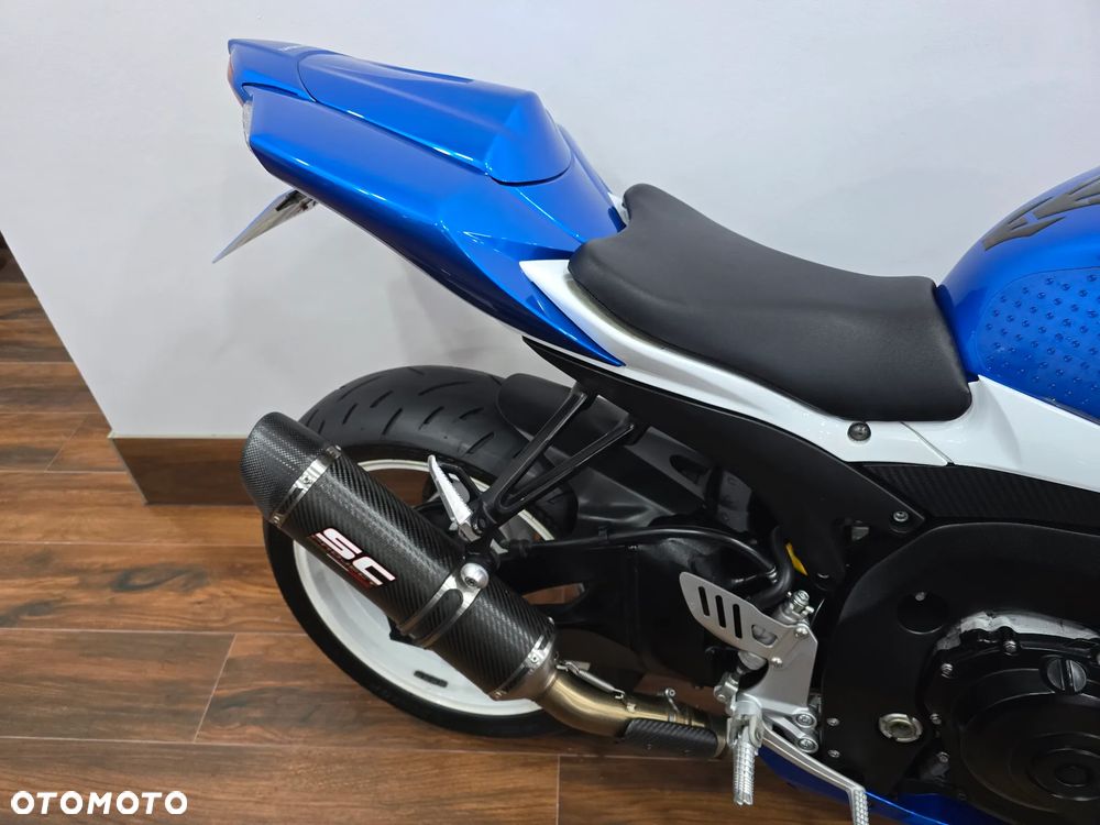 Suzuki GSX-R - 20