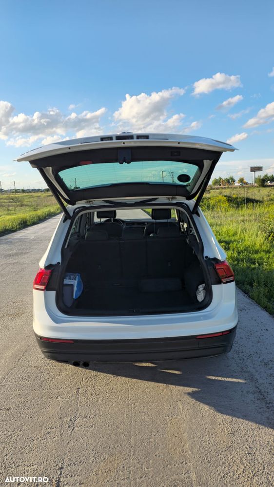 Volkswagen Tiguan 2.0 TDI 4Mot DSG Comfortline - 6