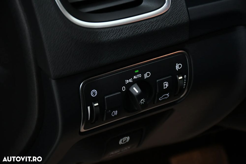 Volvo V60 D2 Start-Stop Momentum - 25