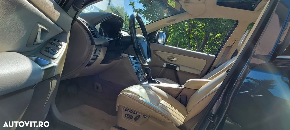 Volvo XC 90 D5 AWD Geartonic Summum - 7