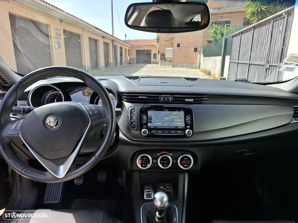 Alfa Romeo Giulietta 1.6 JTDm Exclusive 57X - 6