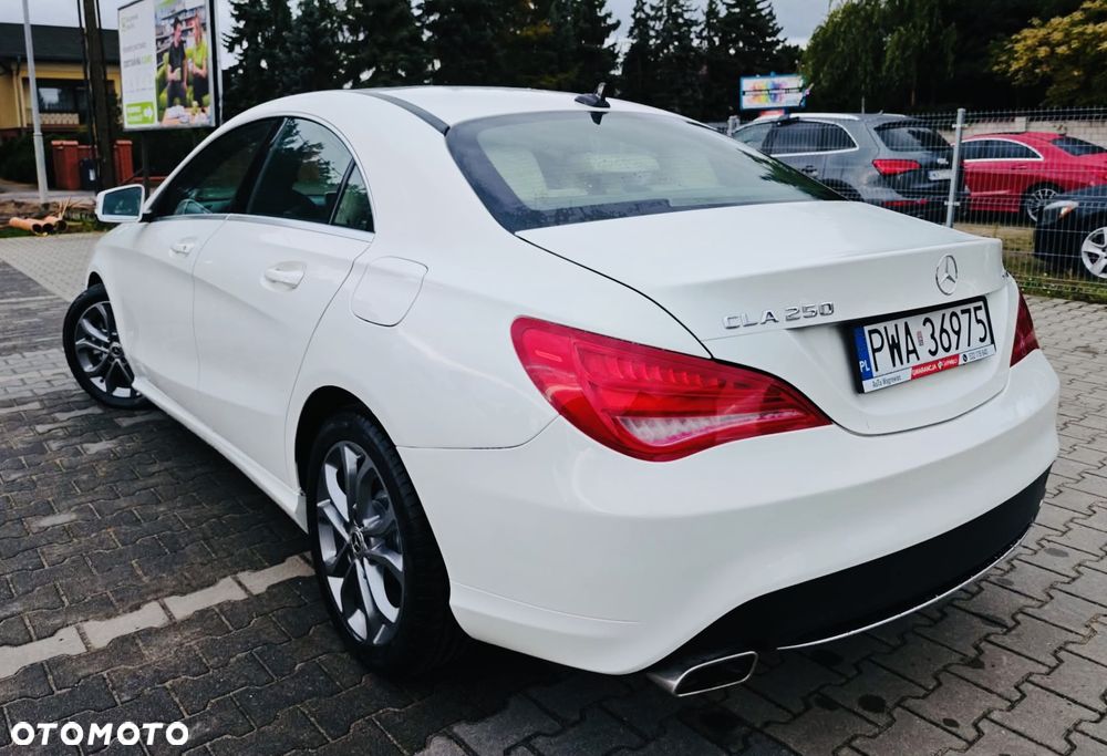 Mercedes-Benz CLA - 37
