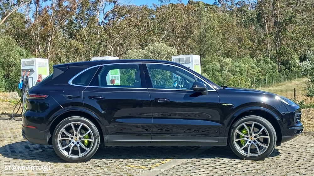 Porsche Cayenne E-Hybrid - 1