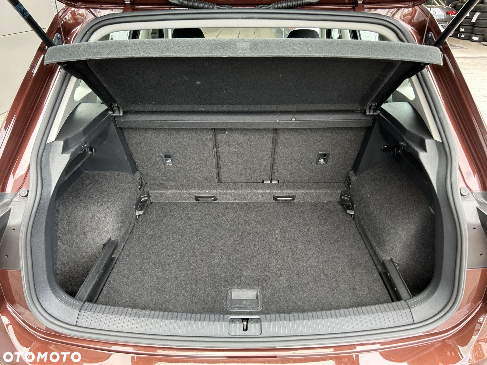 Volkswagen Tiguan - 10