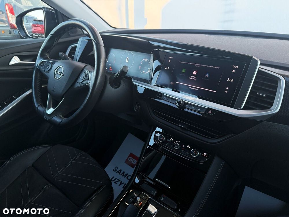 Opel Grandland 1.2 T GS Line S&S - 32