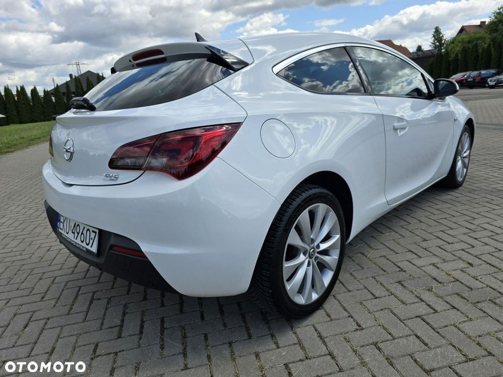 Opel Astra - 10