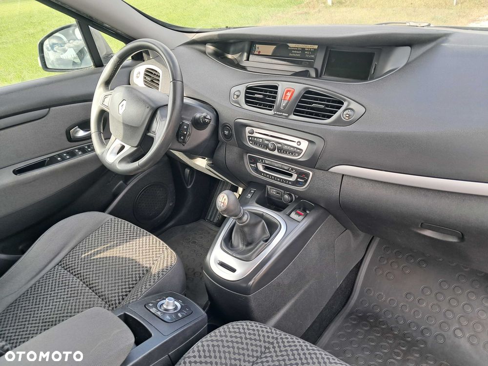 Renault Scenic - 6