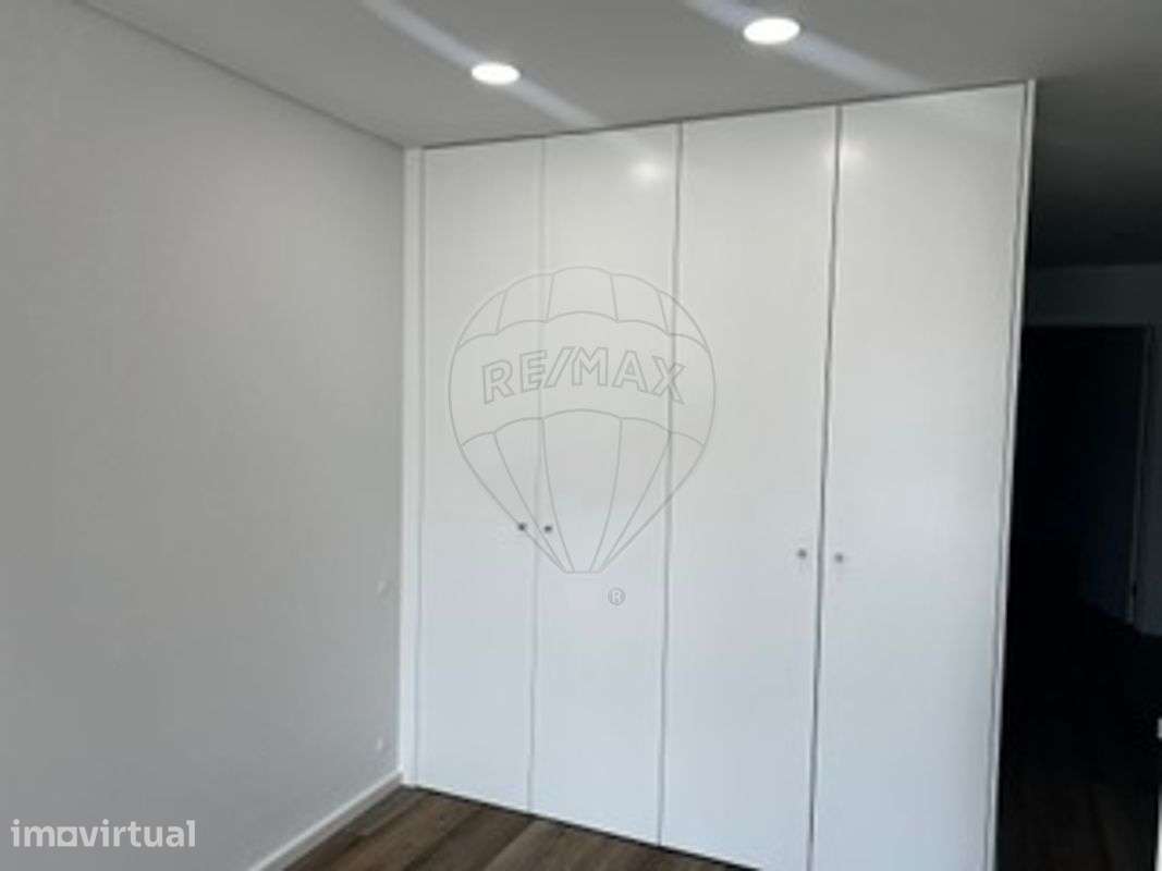 Apartamento T2 para arrendamento - Grande imagem: 4/17
