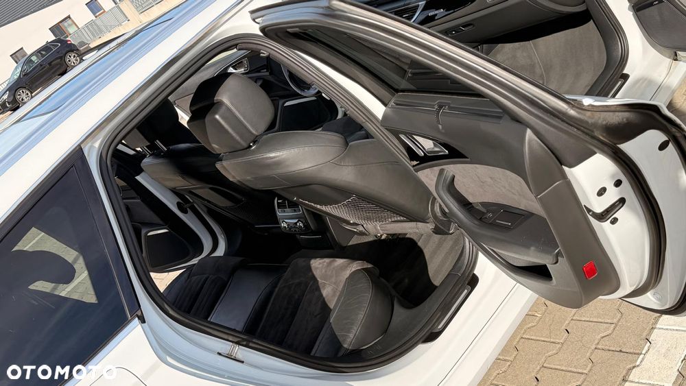 Audi A6 Avant 3.0 TDI Quattro S tronic - 20