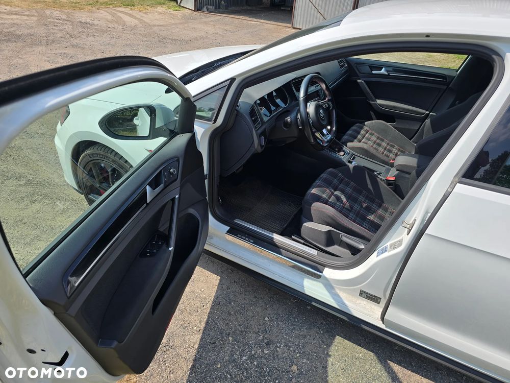 Volkswagen Golf 2.0 TSI BMT GTI Performance DSG - 8