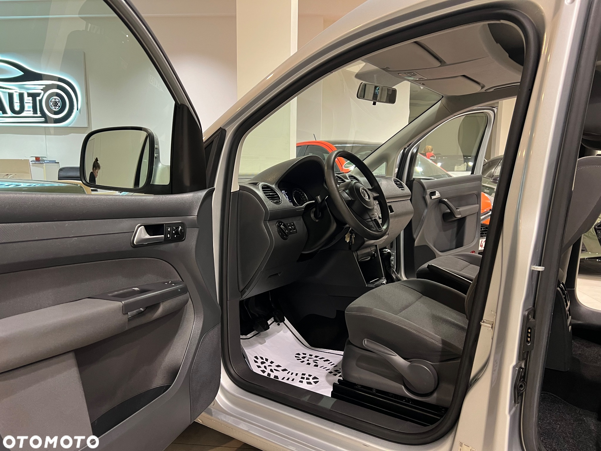 Volkswagen Caddy 1.6 TDI Trendline - 27