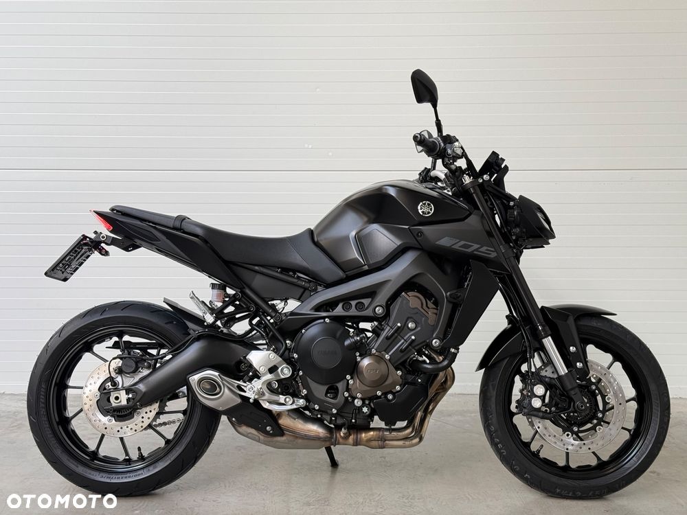 Yamaha MT - 3
