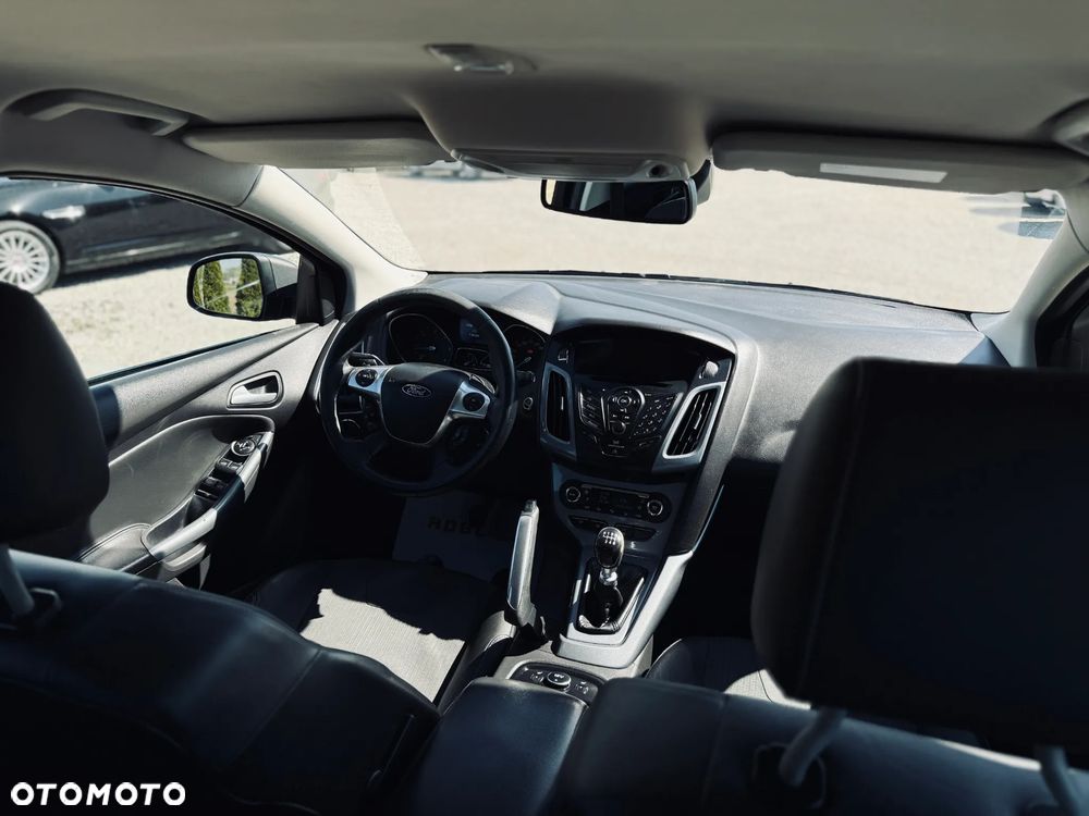 Ford Focus 1.6 TDCi DPF Titanium - 20