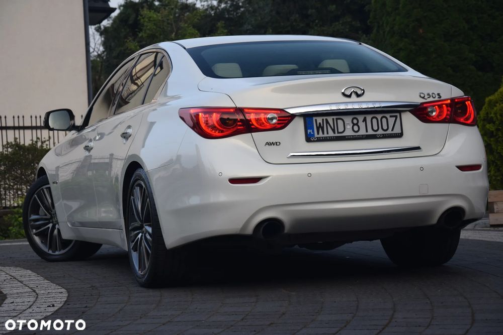 Infiniti Q50 Q50S Hybrid AWD Sport Tech - 2