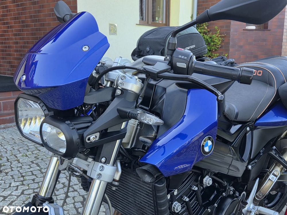 BMW F - 24