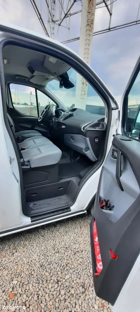Ford Transit Custom 290 L2H1 Limited - 8