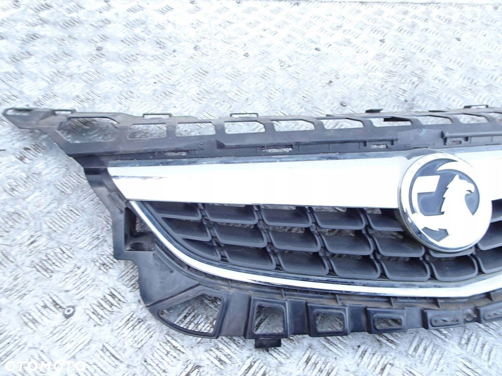 atrapa chłodnicy grilla opel astra j - 4