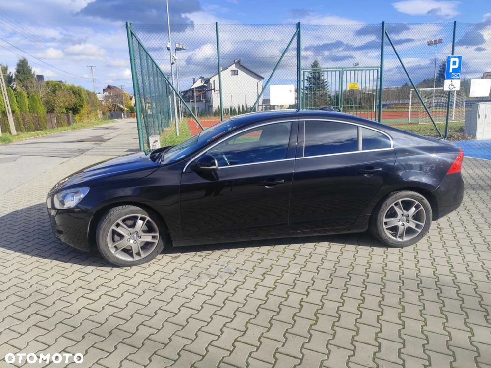 Volvo S60 - 1