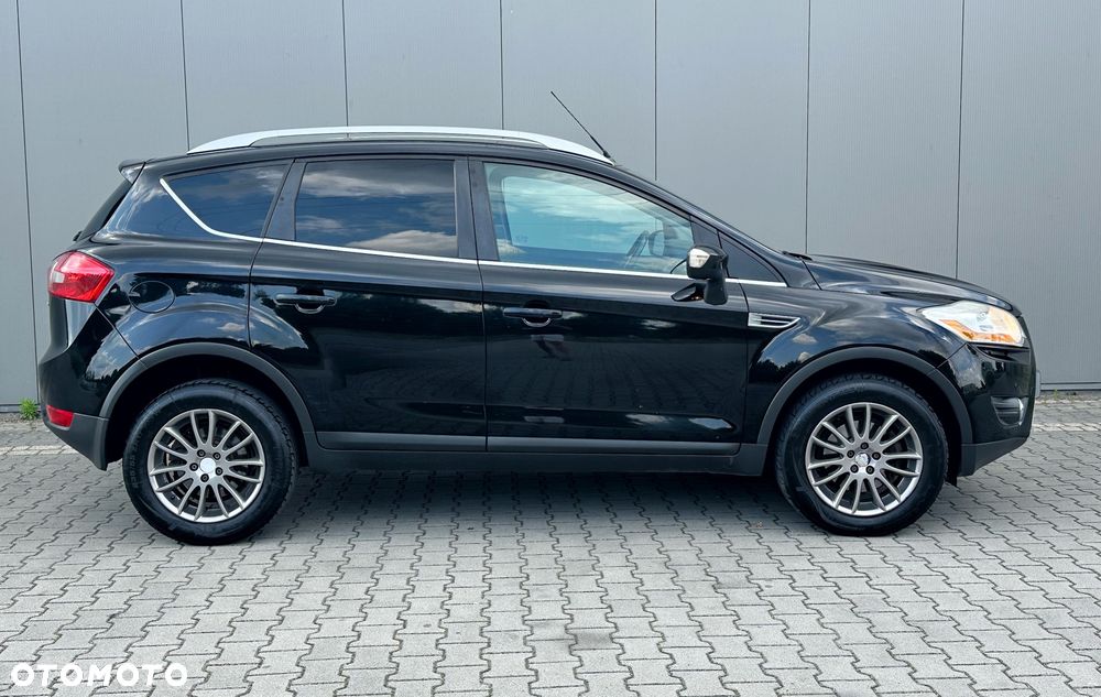 Ford Kuga - 10
