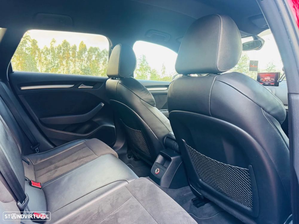 Audi A3 Sportback 2.0 TDI S-line - 52