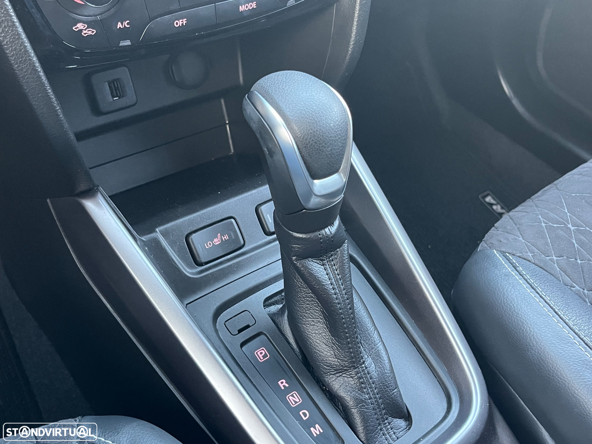 Suzuki Vitara 1.5L AGS GLX Strong Hybrid - 15