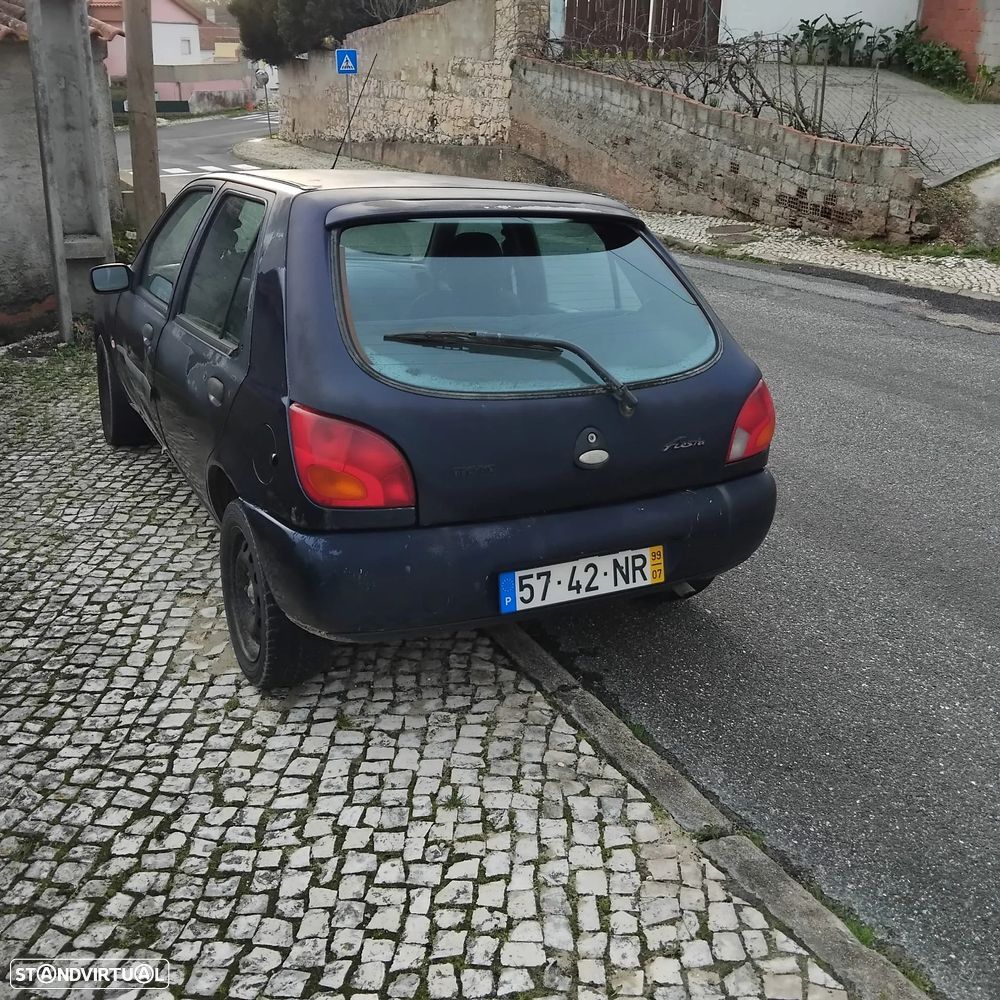Ford Fiesta 1.25 Techno - 3