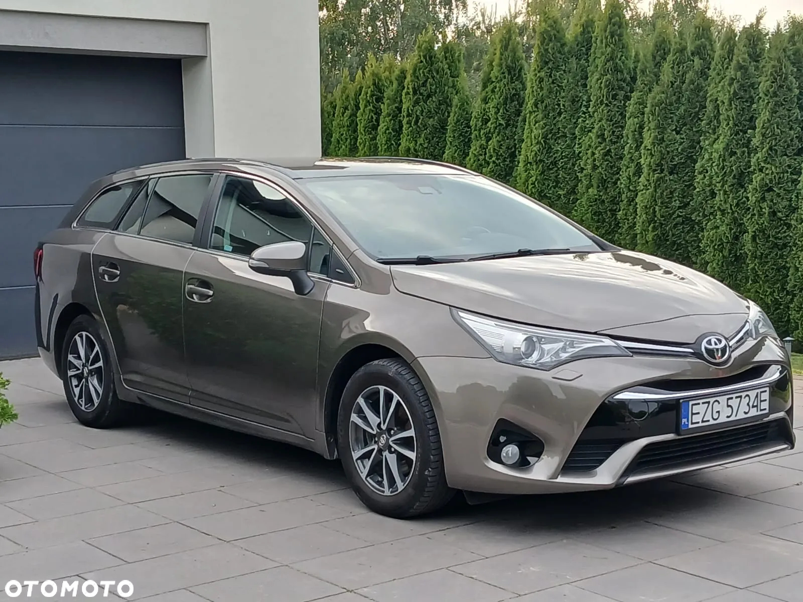 Toyota Avensis Touring Sports 1.8 Comfort - 15