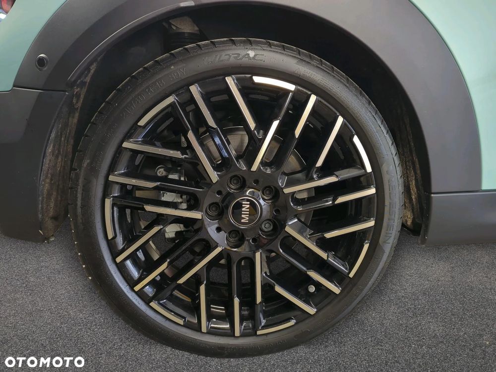 MINI Cooper S Linia Favoured - 16