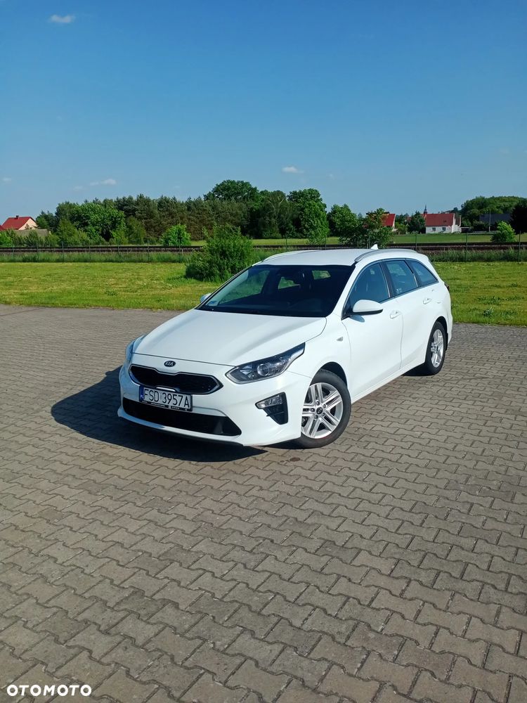 Kia Ceed 1.6 CRDi mHEV S - 3
