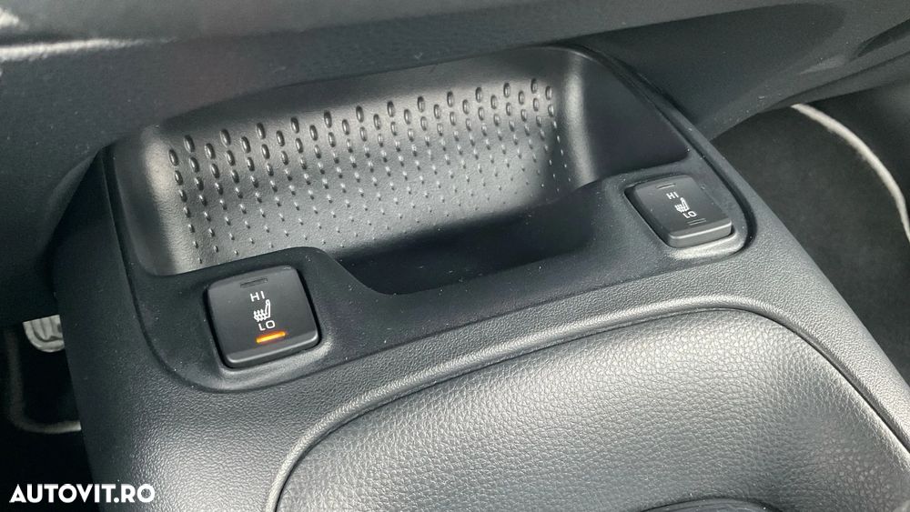 Toyota Corolla 1.8 HSD Dynamic - 14